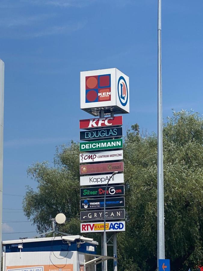 Pokoje Polinezyjska Varsovie Extérieur photo